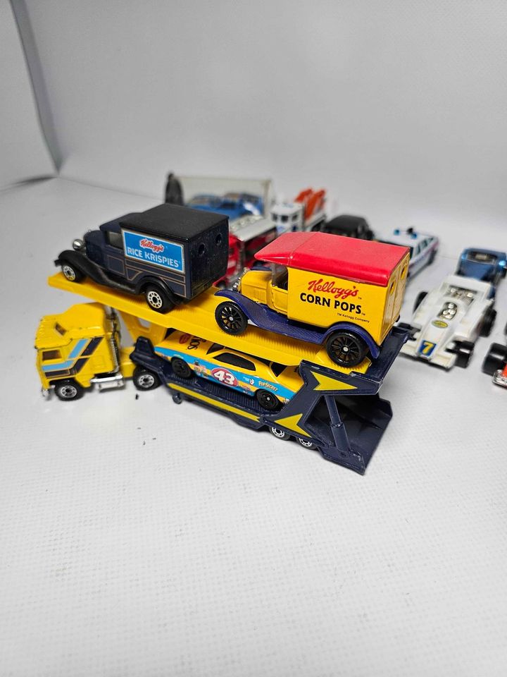 Hot Wheels & Matchbox Collection – Vintage Die-Cast Toy Car Lot