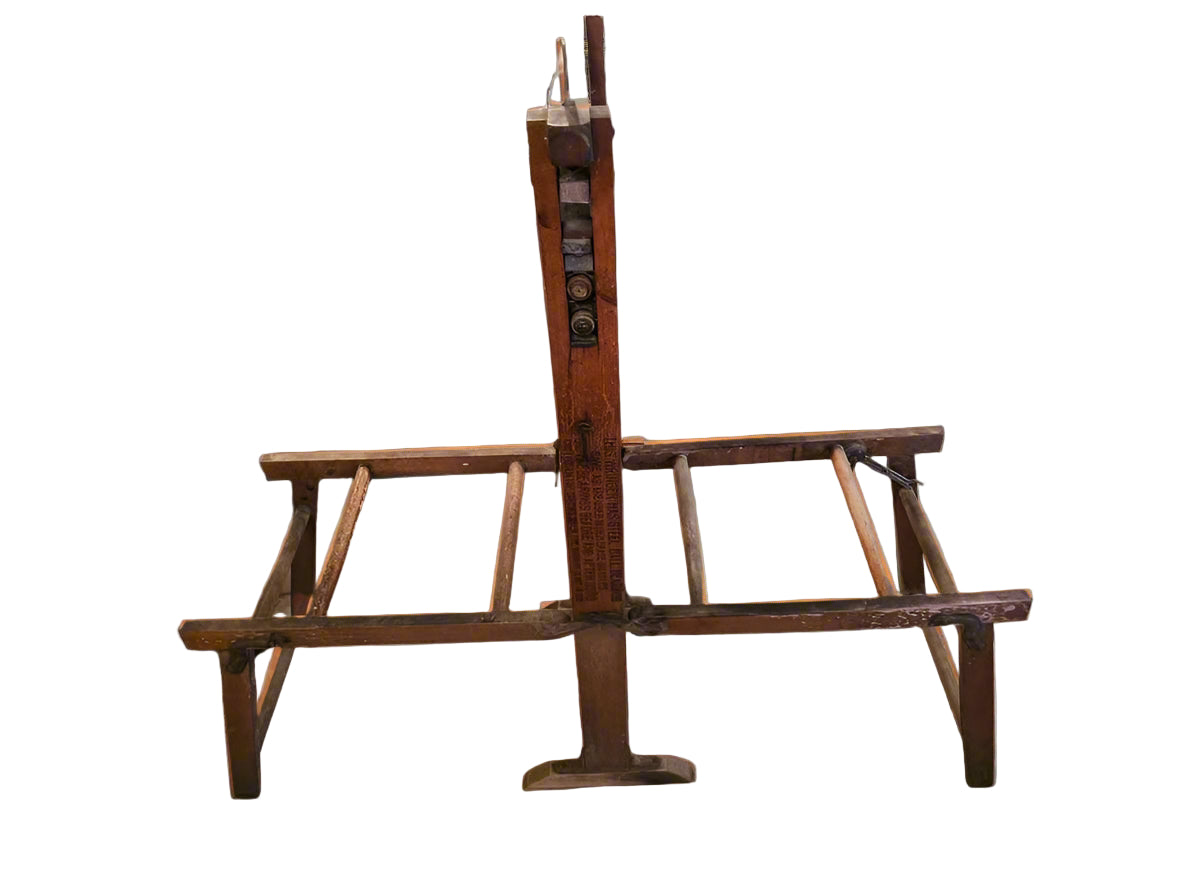 Hand-Cranked Wringer & Drying Rack – Early 20th Century Horse Shoe Brand