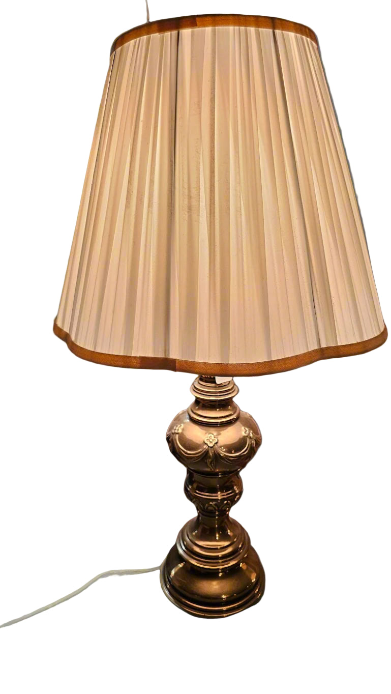 Table Lamp – Brass-Finish Classic Mid-Century Accent Lighting