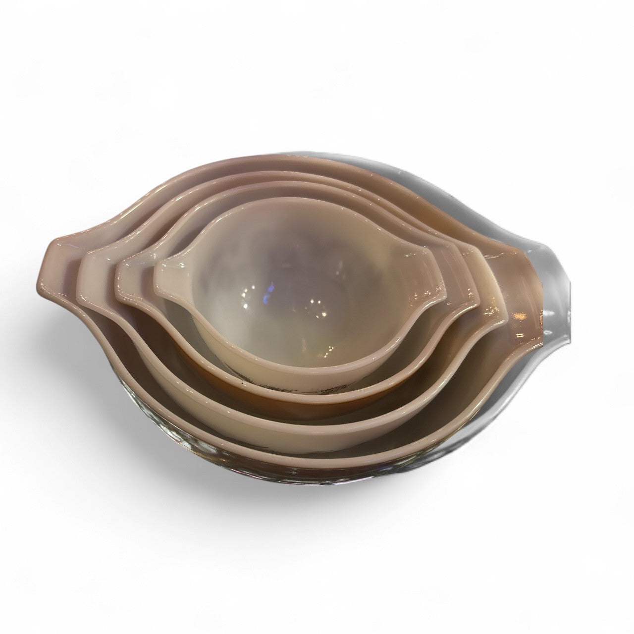 Pyrex 4-Piece Mixing Bowl Set – 1970s White & Gold Nesting Bowls