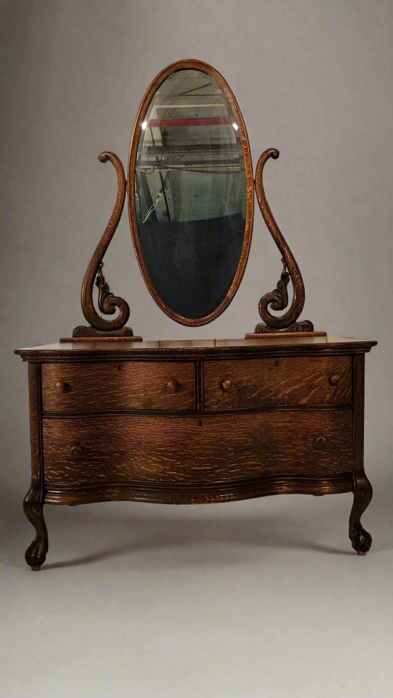 3-Drawer Chest – Early 20th Century Quarter Sawn Oak Dresser