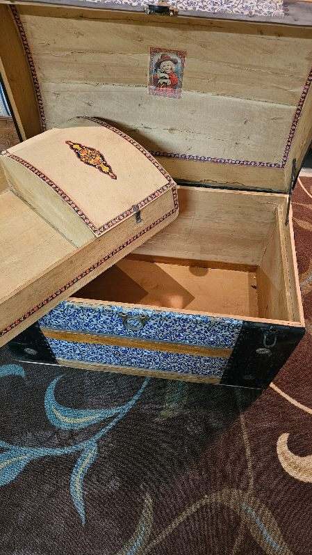 Victorian Steamer Humpback Storage Antique Trunk