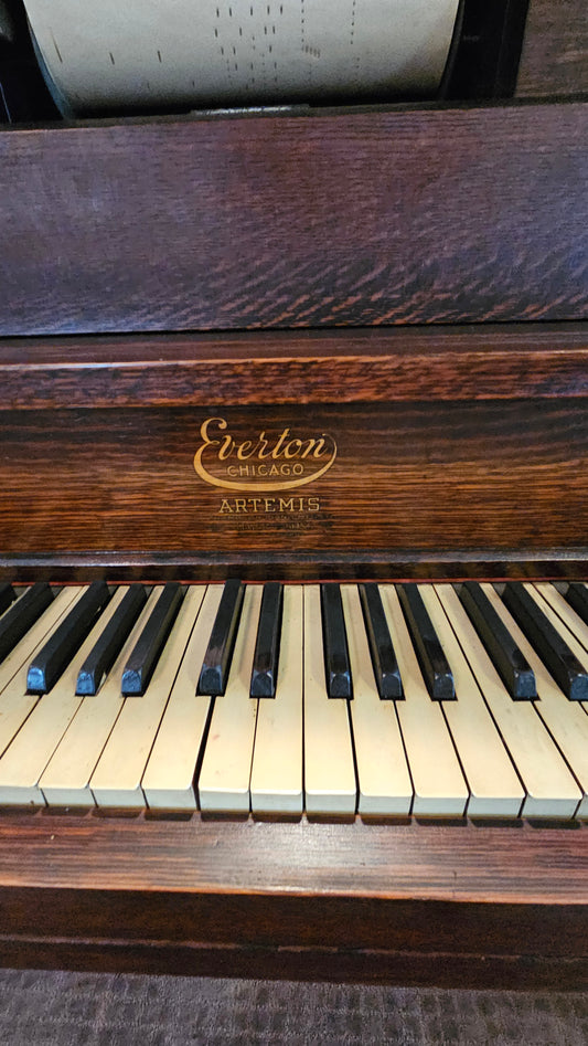 Everton “Artemis” Player Piano – Chicago-Made