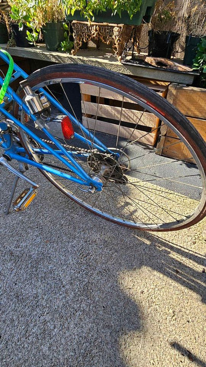 Bike Schwinn Blue LeTour lll 10 speed Vintage