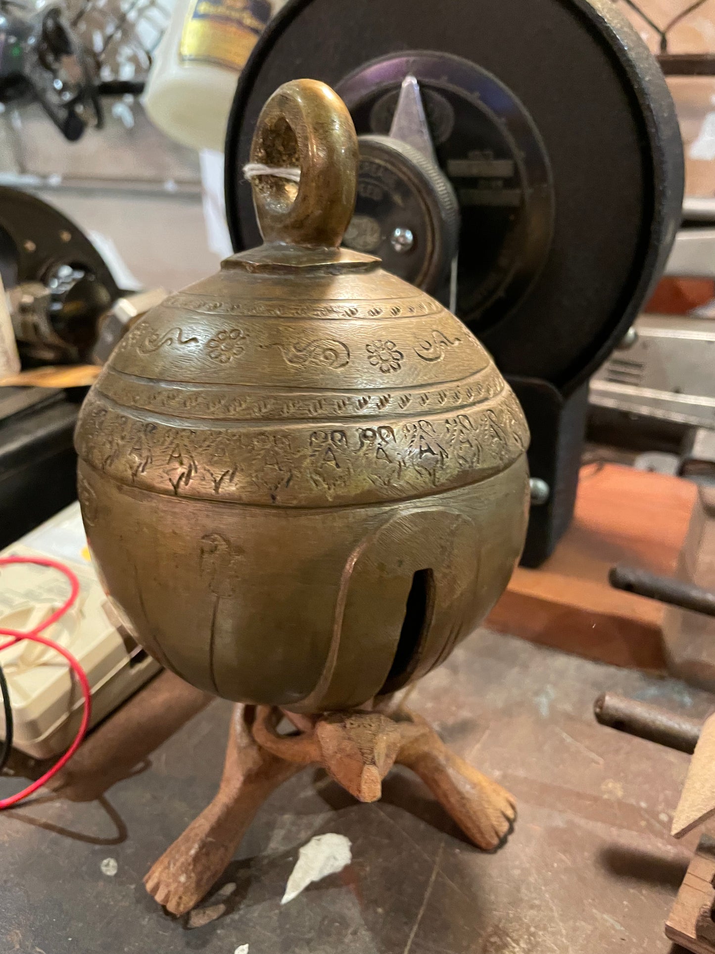 Bronze Elephant Bell