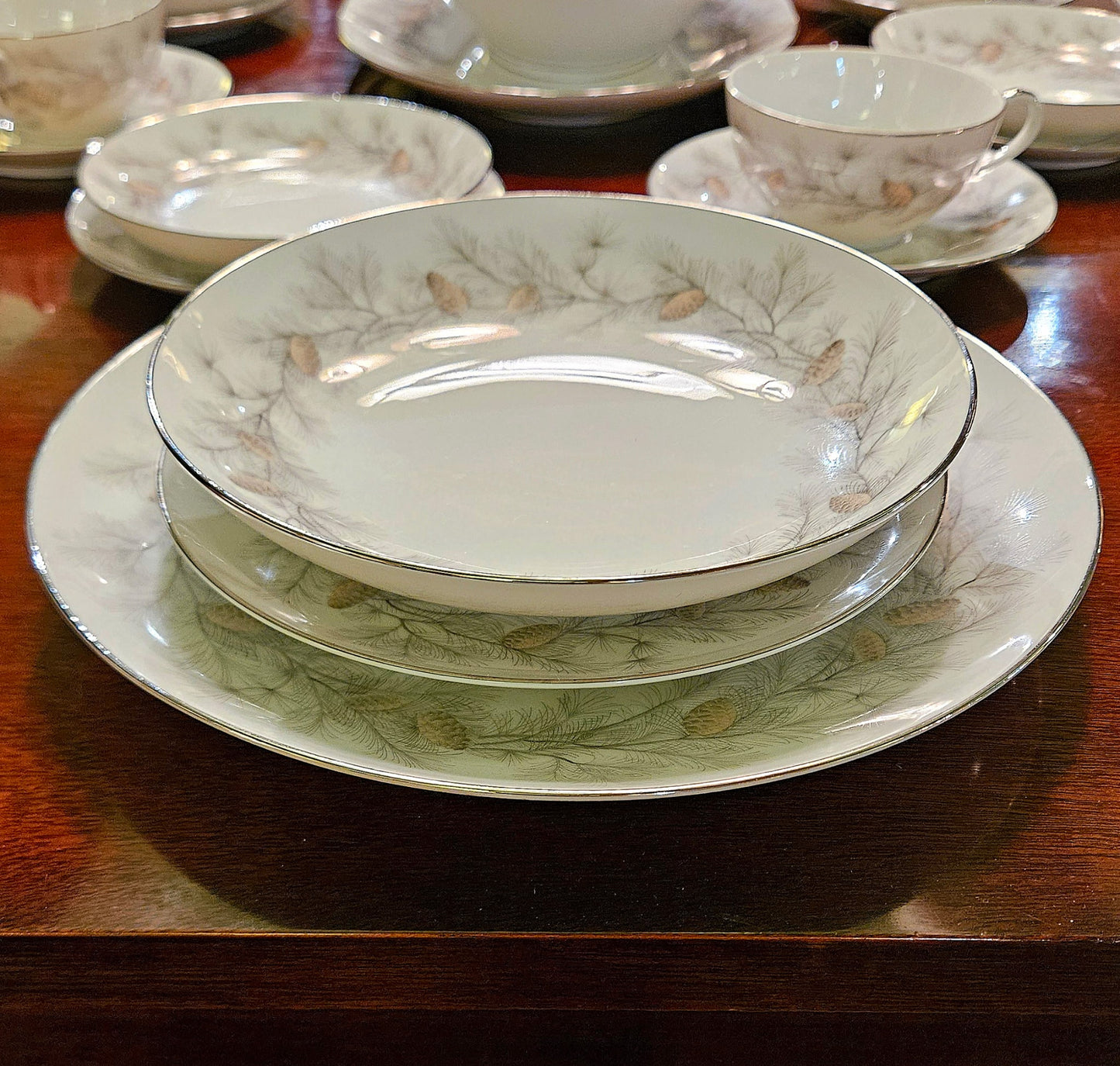 Pinecone Fine China Dinnerware Set