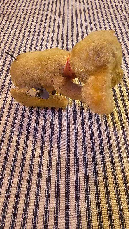 Wind-Up Puppy Toy – 1950s Japanese Mechanical Tin Dog Collectible