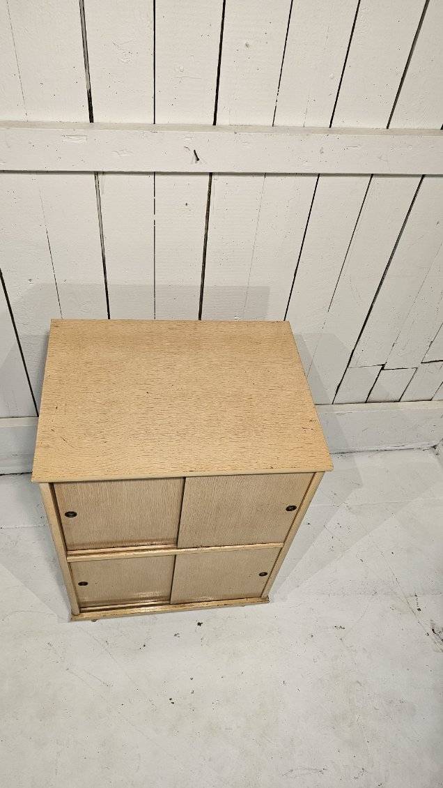Midcentury Vinyl Storage